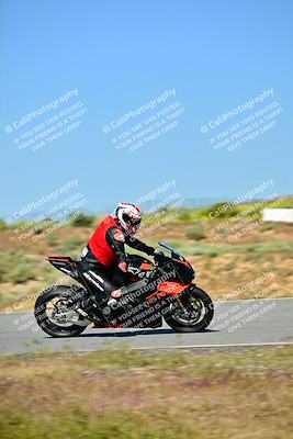 media/Apr-21-2024-TrackXperience (Sun) [[1a8d4e68db]]/Level 2/Session 1 (Turn 2)/